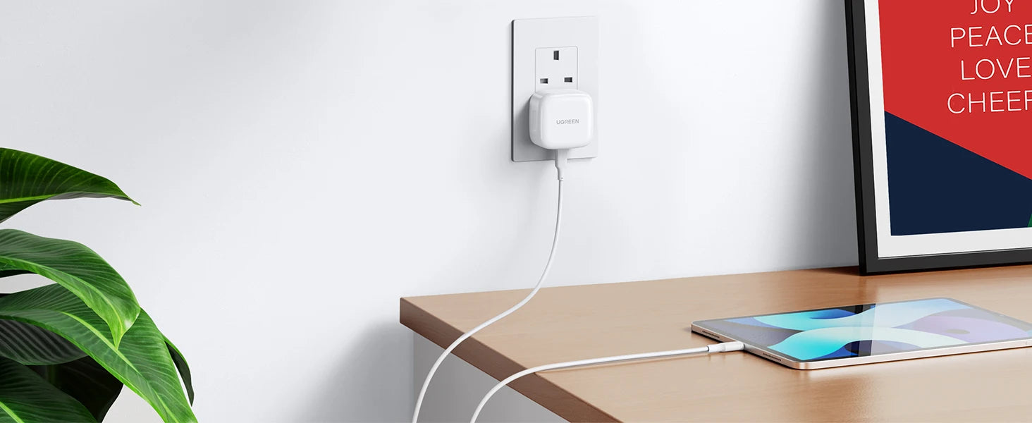 20W USB-C PD Fast Wall Charger for Smartphones - 14