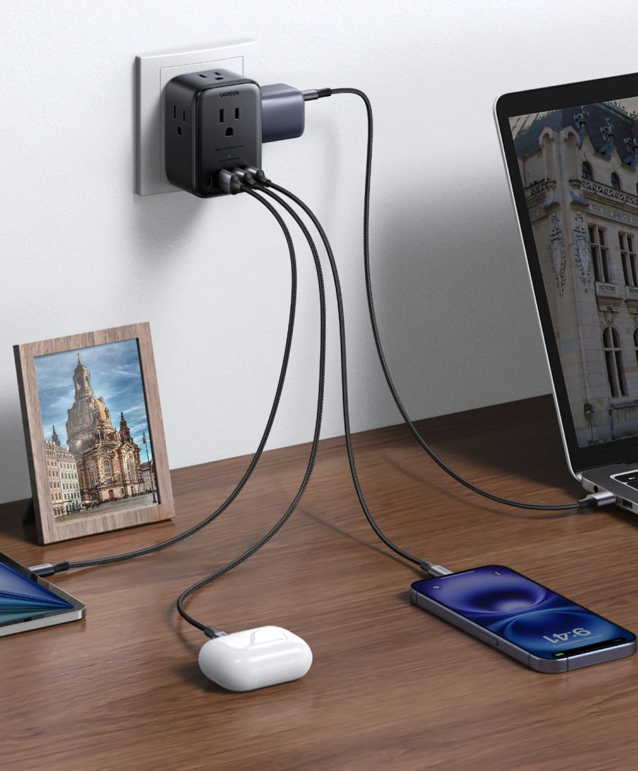 20W Outlet Extender with 4 AC Outlets and 4 USB Charging Ports