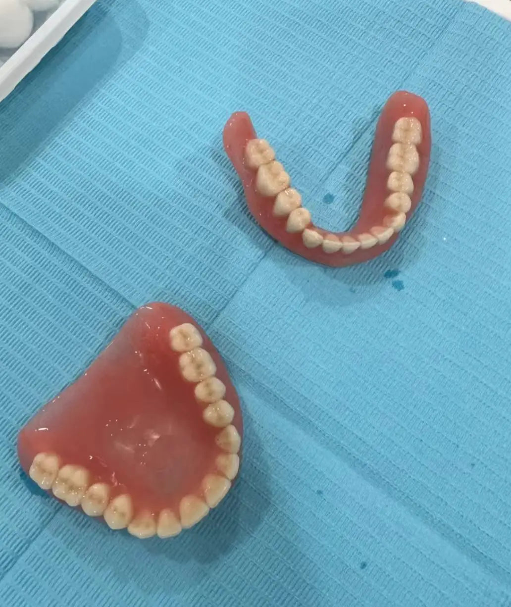 Temporary Cosmetic Denture Set for Instant Smile - 8