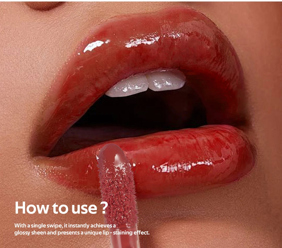 Hydrating Gloss Lip Stain with Vitamin B12 and Coconut Water