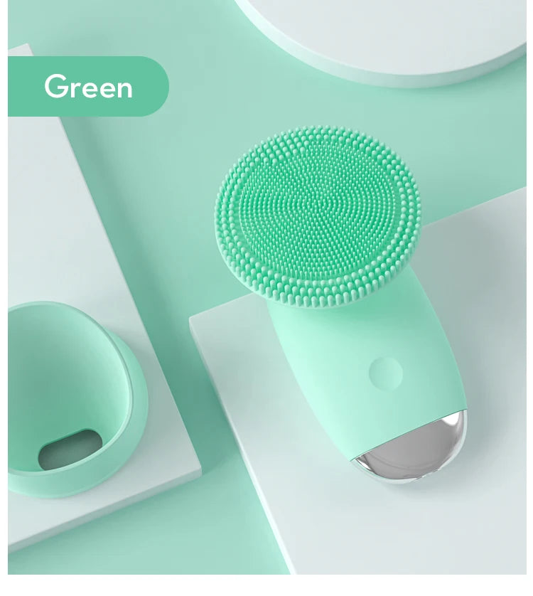 Electric Silicone Facial Cleansing Brush for Pore Cleaning