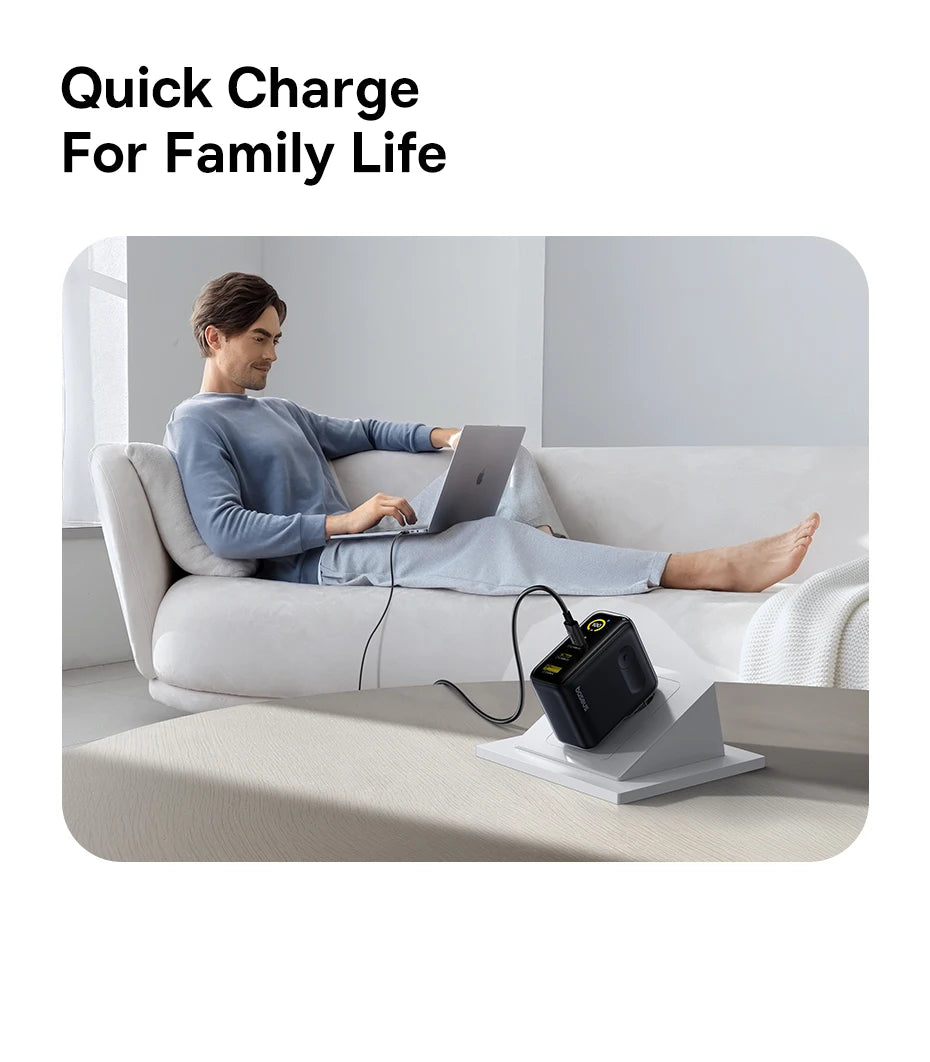 100W GaN Fast Charger with Digital Power Display and Foldable Plug